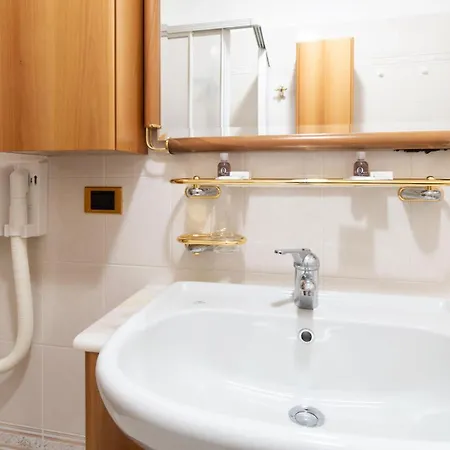 San Giovanni 13a - Foliage Apartament *